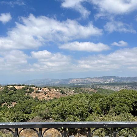 Апартаменти Benichuta Mitzpe Hila Екстер'єр фото